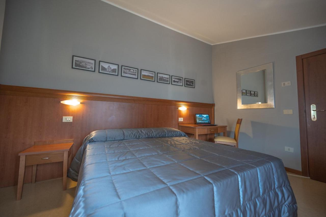 Hotel Moderno Assisi Ngoại thất bức ảnh