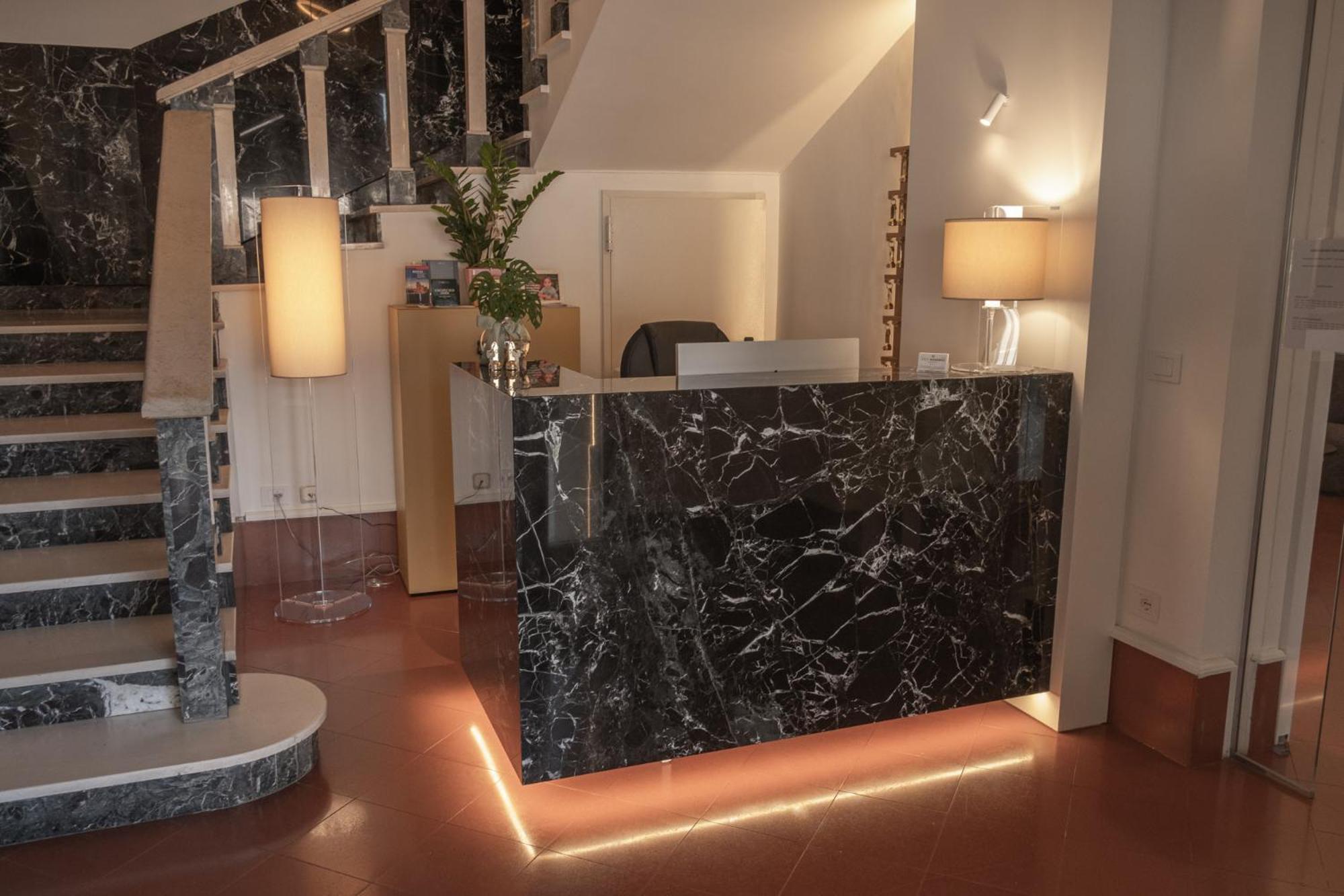Hotel Moderno Assisi Ngoại thất bức ảnh