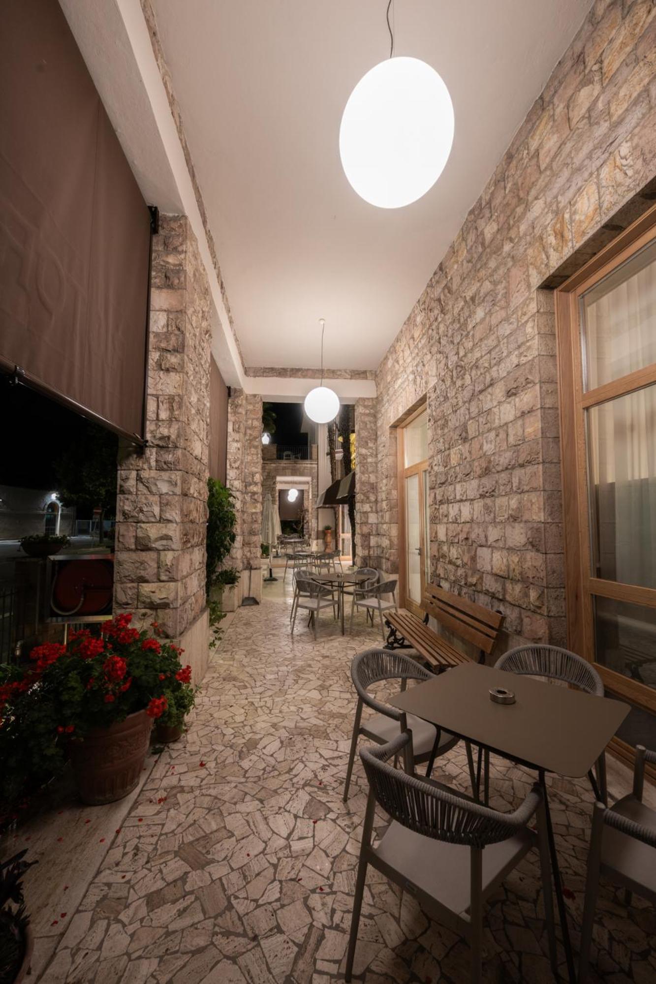 Hotel Moderno Assisi Ngoại thất bức ảnh