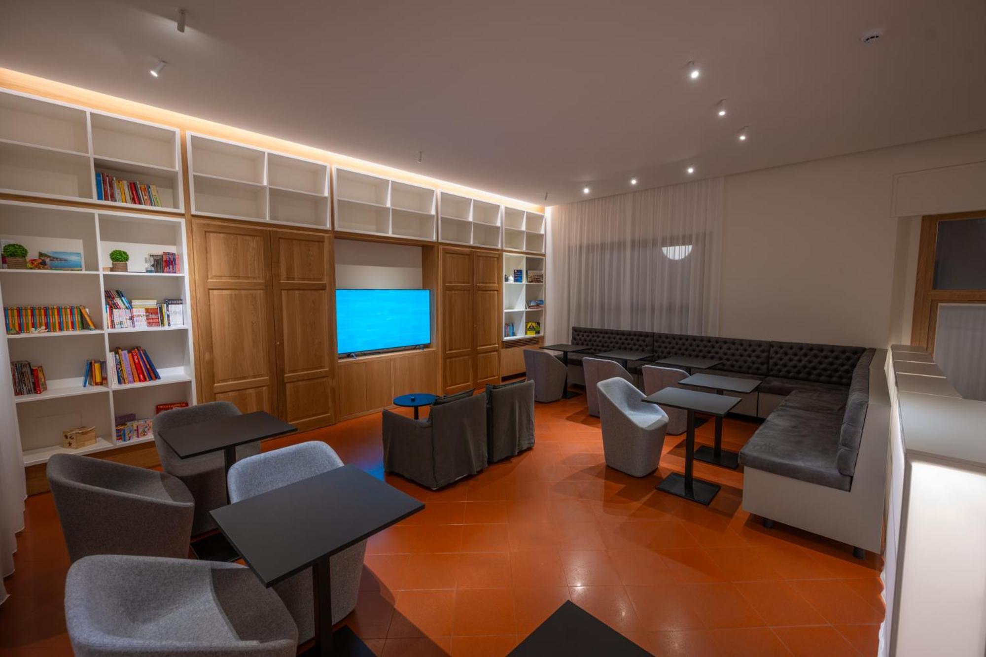 Hotel Moderno Assisi Ngoại thất bức ảnh