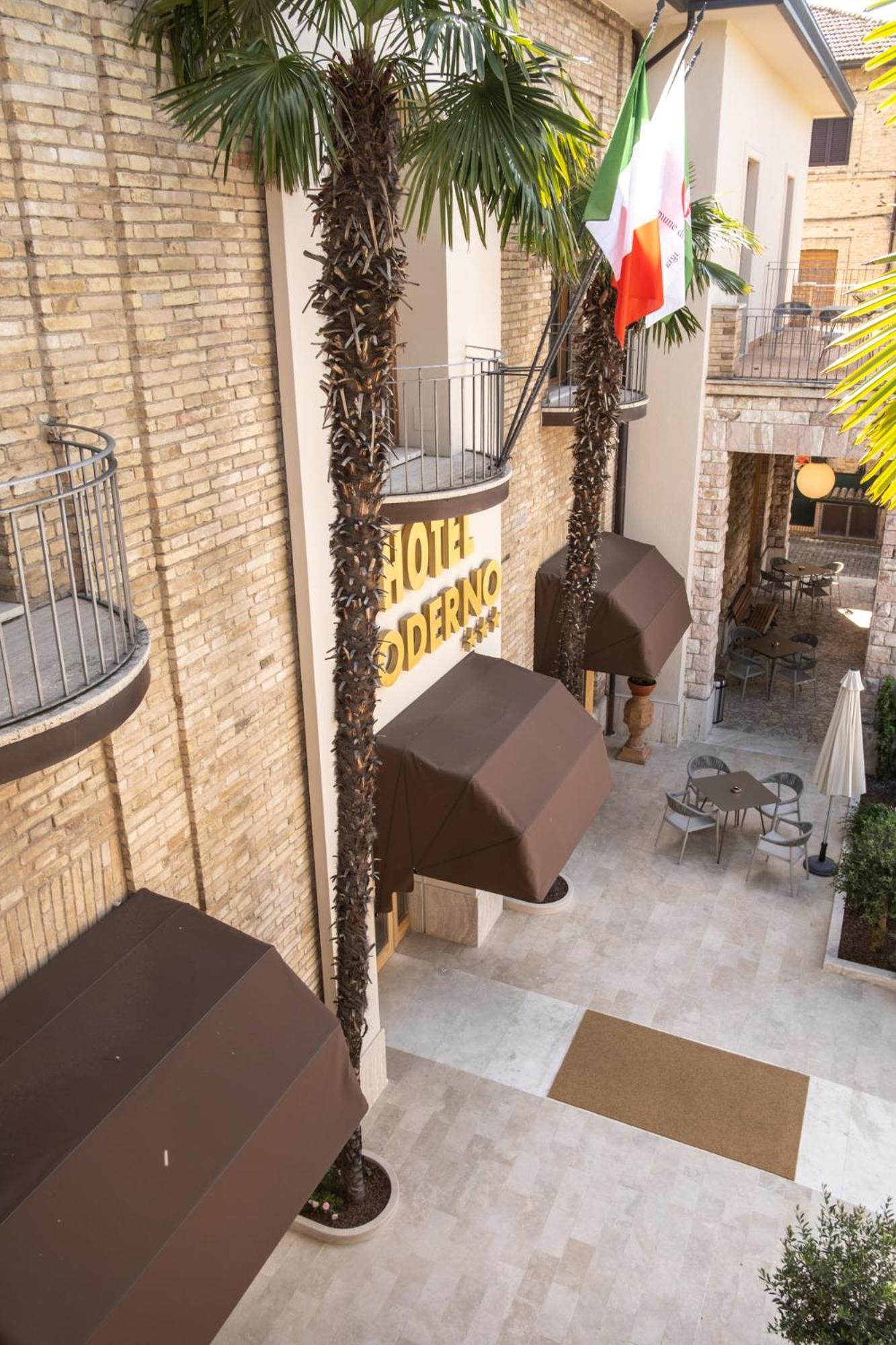 Hotel Moderno Assisi Ngoại thất bức ảnh