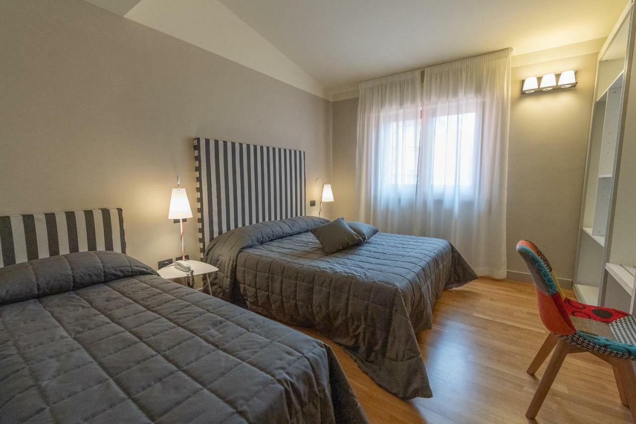 Hotel Moderno Assisi Ngoại thất bức ảnh