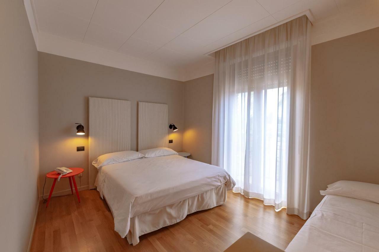 Hotel Moderno Assisi Ngoại thất bức ảnh