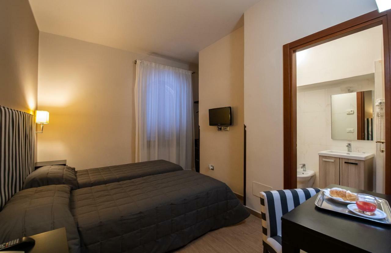 Hotel Moderno Assisi Ngoại thất bức ảnh