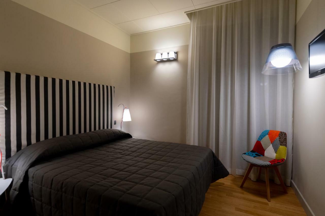 Hotel Moderno Assisi Ngoại thất bức ảnh